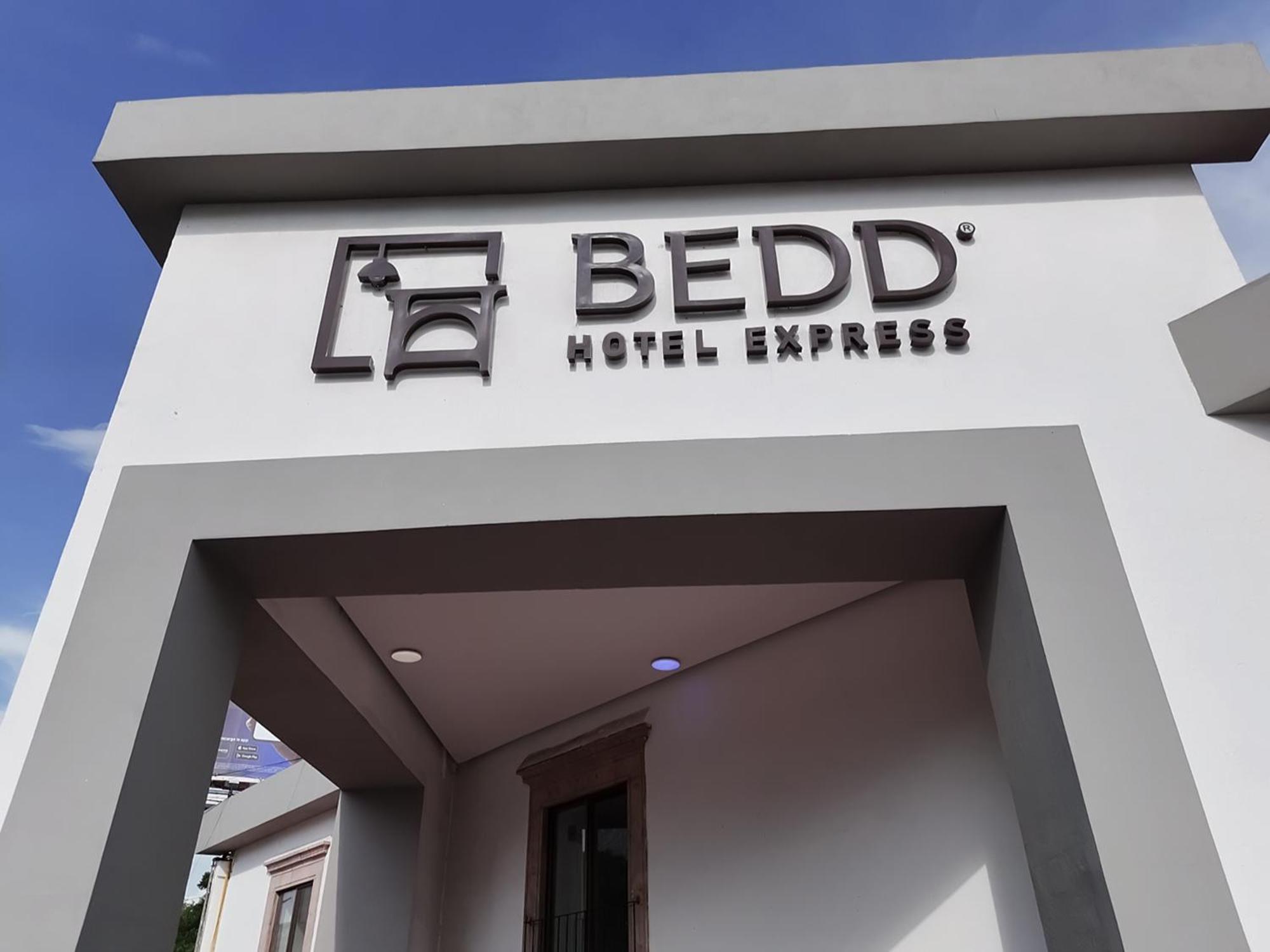 Hotel Bedd Express קרטרו מראה חיצוני תמונה